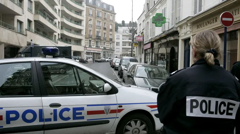 Trei bărbați de etnie romă din România, suspectați că au jefuit un magazin de bijuterii, au fost arestați în Franța