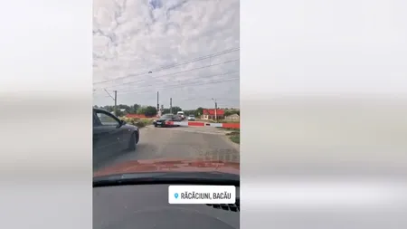 VIDEO | Inconștiență la volan: nouă șoferi și doi bicicliști au ignorat barierele de la trecerea la nivel cu calea ferată. „Să fie o lecție pentru toți!”