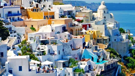 Câți bani au lăsat în străinătate românii plecați în concediu peste hotare