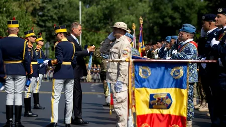 Klaus Iohannis, mesaj pentru militarii români care s-au întors din Afganistan: „Sunteţi eroii zilelor noastre! România a arătat că e un partener de încredere al Statelor Unite” | FOTO, VIDEO