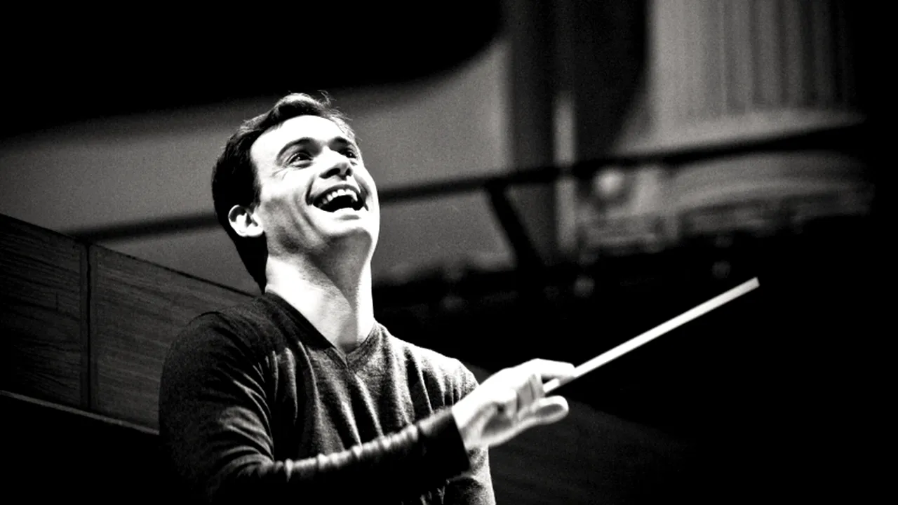 Francezul SÃ©bastien Rouland va dirija la Sala Radio 