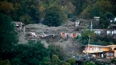 FOTO | Alunecare de teren pe insula italiană Ischia, după o serie de ploi torențiale. Opt oameni au murit și alți 13 sunt dați dispăruți