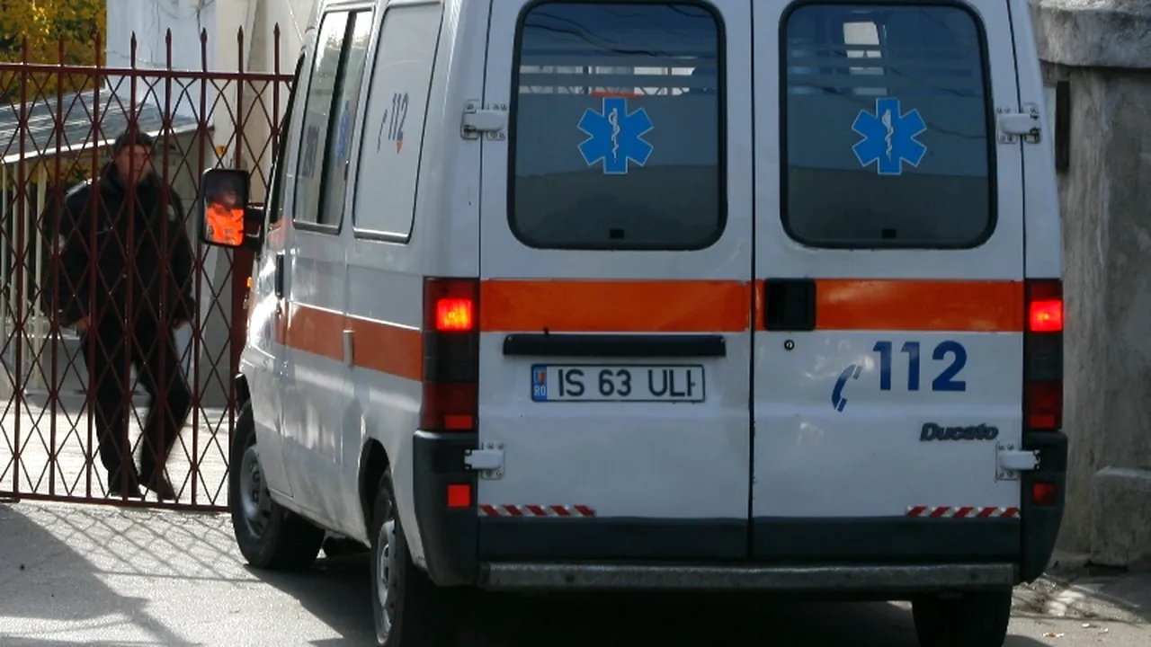 Bărbat suspect de antrax, internat în stare critică