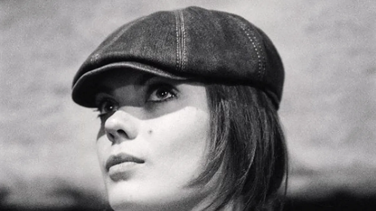 Cofondatoarea mișcării Femen S-A SINUCIS. Mesajul de adio: Totul este UN FAKE!