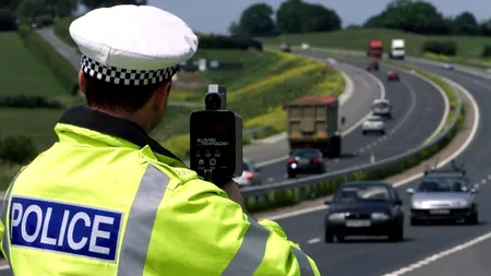 „Mă gândesc să mă mut în altă țară