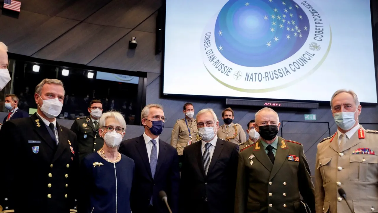 Consiliul NATO-Rusia. ”Vulpea argintie”, față în față cu oficialii Kremlinului: ”Nu se lasă afectată de nimic”