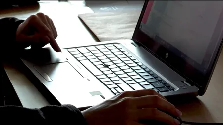 IT-ul scade puternic în oferta de locuri de muncă