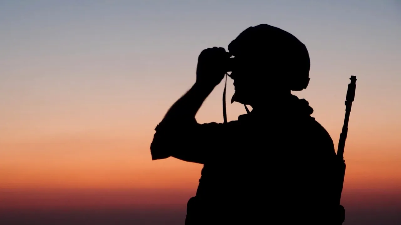 Personalul ambasadelor Slovaciei şi Sloveniei din Kiev, evacuat în România