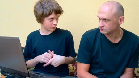 Cel mai șocant caz de pedofilie. Un bărbat a violat 13 minori și a filmat totul. Ce i-a spus judecătorului - VIDEO