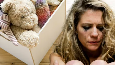 Dramă cumplită descoperită de fratele mai mare al unor GEMENI. Micuții s-au stins îmbrățișați în cutia cu jucării. Mama își strigă durerea la Cer