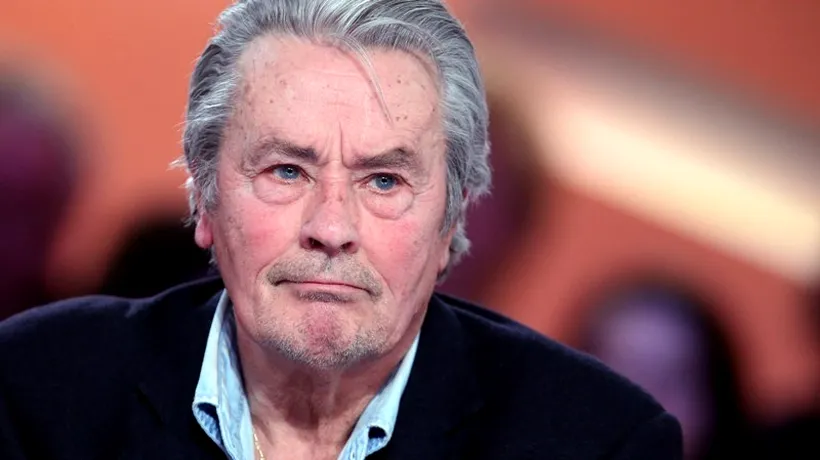 Dezvăluire incredibilă. Celebrul actor Alain Delon obișnuia să-l închidă pe unul dintre fiii săi cu câinii în cușcă