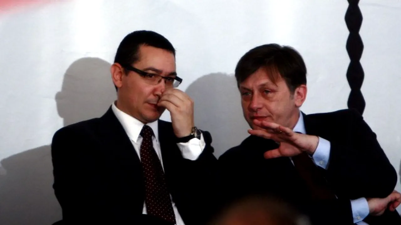 Cum au RATAT Ponta și Antonescu să-l DEMITĂ pe Băsescu. GREȘEALA USL care a anulat votul a 7,4 milioane de români