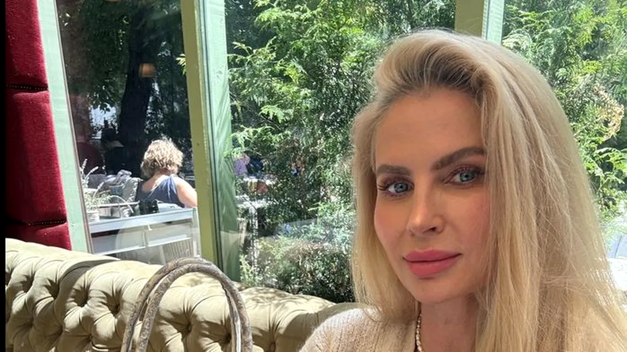 FOTO/ Câți BANI DE BUZUNAR îi dă Andreea Bănică fiicei ei. ”I-am pus această sumă pe lună”