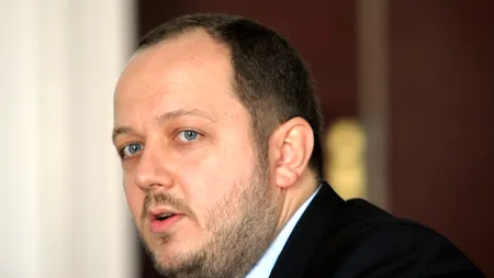 Pliante electorale ale lui Tișe și Papahagi, în cutiile poștale ale clujenilor