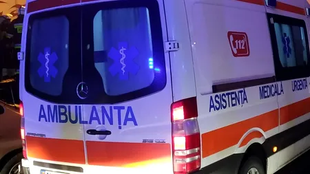 RÂMNICU VÂLCEA. Fetiță de 6 ani și mama ei, lovite de o mașină pe trecerea de pietoni