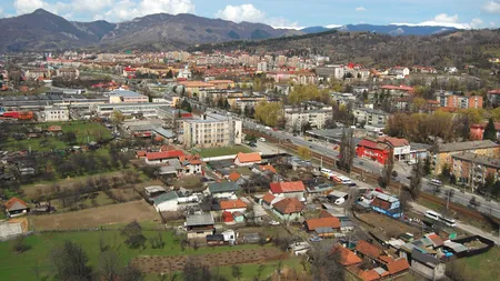 Locuitorii din Petroșani, fără apă caldă începând de sâmbătă