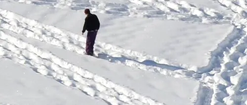 FOTO: Un britanic realizează desene incredibile în zăpadă, folosindu-și schiurile