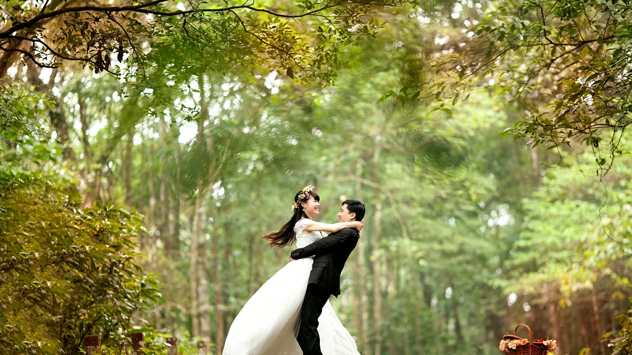 Prefectura București anunță nunți și botezuri cu 200 de participanți în interior, din 12 iunie, dacă aceștia sunt vaccinați, testați sau au trecut prin boală