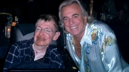 Pasiunile mai pământești ale fizicianului Stephen Hawking: cluburile de swingeri