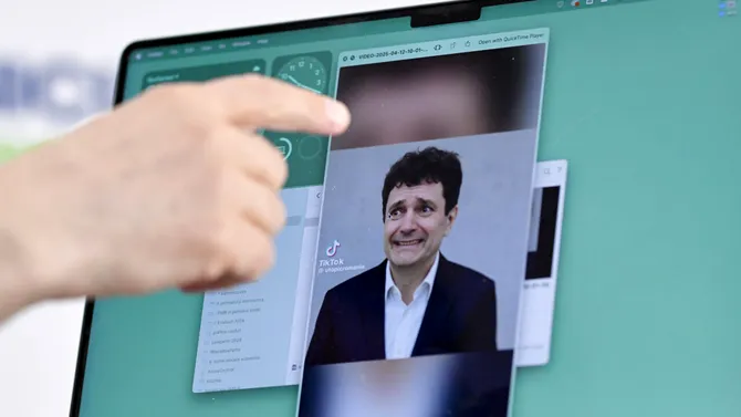 Nicușor Dan, 2016: „Nu mai vrem să avem un Parlament autist”. Simion, 2025: „Scuze, voiam să zic că acest candidat al meu este securist”