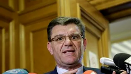 Fostul sindicalist Dumitru Coarnă este obligat de instanţă să-i plătească polițistului Radu Gavriş daune morale de 5.000 de euro