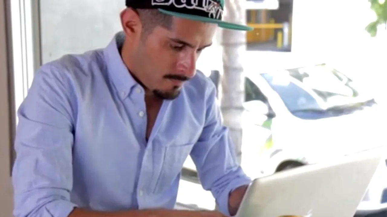 Nu voia să-l angajeze nimeni. A schimbat o singură literă în CV și telefonul a început să sune