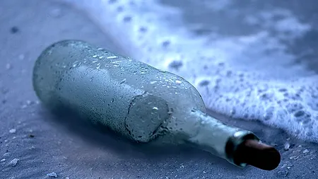 O sticlă ce conținea un mesaj vechi de 40 de ani a fost recuperată în Alaska. Ce scrie în bilet