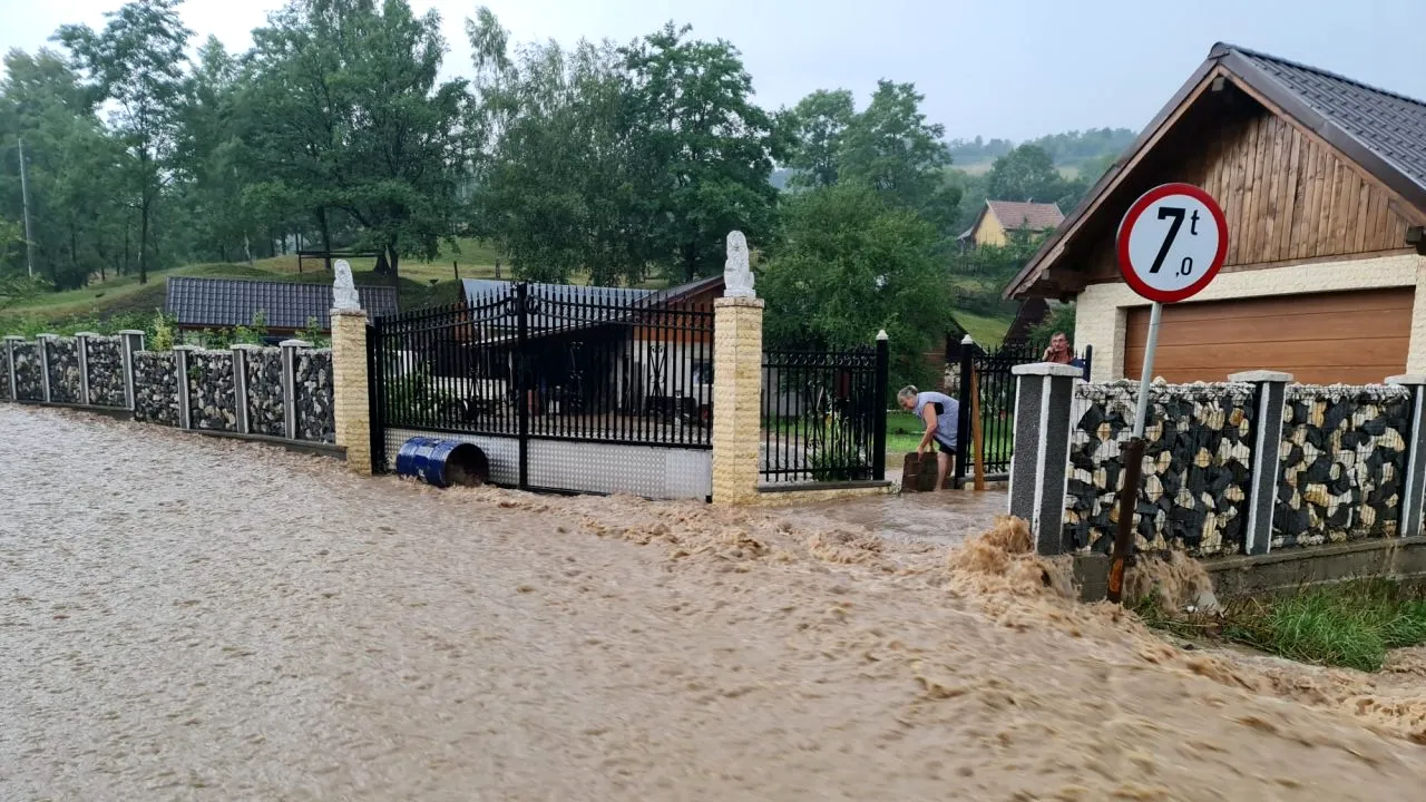 Sate din județul Satu Mare, în pericol de inundații până marți. Autoritățile locale sunt în alertă