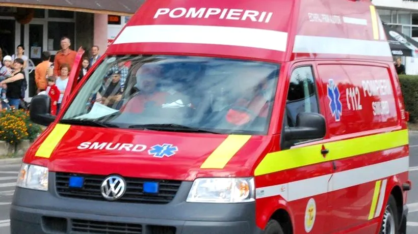 Trei echipaje medicale au fost trimise la o tabără din Prahova, după ce mai mulți copii și un însoțitor au acuzat stări de rău