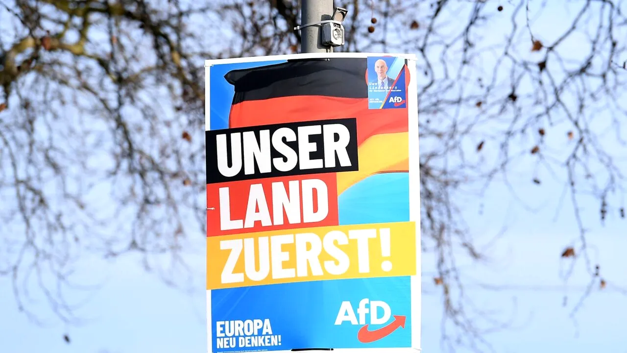 Institut german: Rusia desfășoară o campanie de DEZINFORMARE în favoarea partidului de extremă-dreapta Alternativa pentru Germania