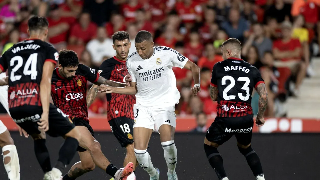 Presa spaniolă CRITICĂ debutul lui Mbappe în La Liga: NU arată interes pentru joc