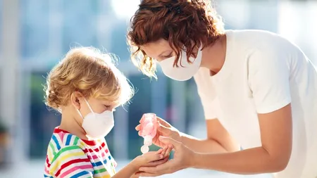 SOLUȚII. Modul prin care japonezii vor să rezolve problema căldurii provocată de măștile de protecție