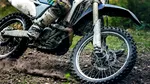 Tragedie în Bihor. Un motociclist de 27 de ani a murit după ce s-a izbit de un copac