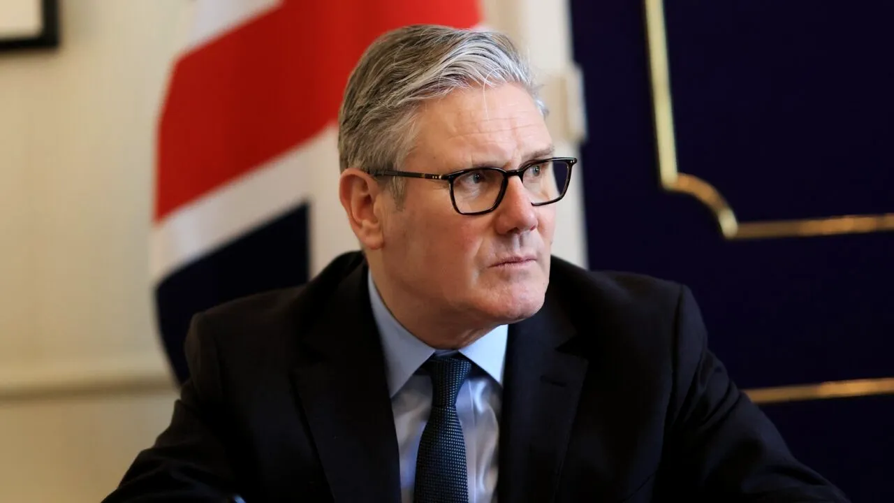 Keir Starmer susține că incidentul de la Galați este „o încălcare gravă a spațiului aerian al NATO”. „Rusia nu are respect pentru suveranitatea vecinilor săi“