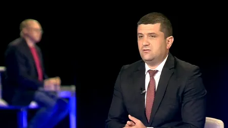 Promovare turistică primitivă. Radu Miruță a blocat plata pentru 97.000 de lei pentru pliante inutile cu poze din România