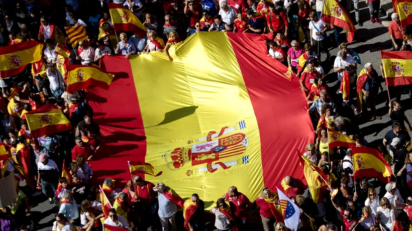 Pentru prima dată în istoria post-Franco, Guvernul spaniol anunță că a ajuns la un acord cu opoziția și declanșează articolul 155. Alegeri în Catalonia în ianuarie
