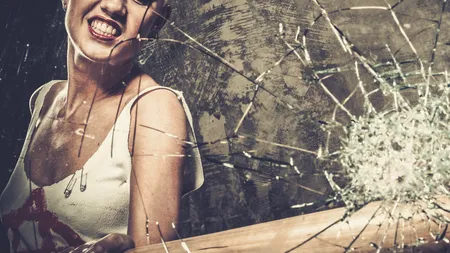 Încă un bărbat ar fi fost bătut de o femeie, de această dată în Gorj. Victima a primit îngrijiri medicale