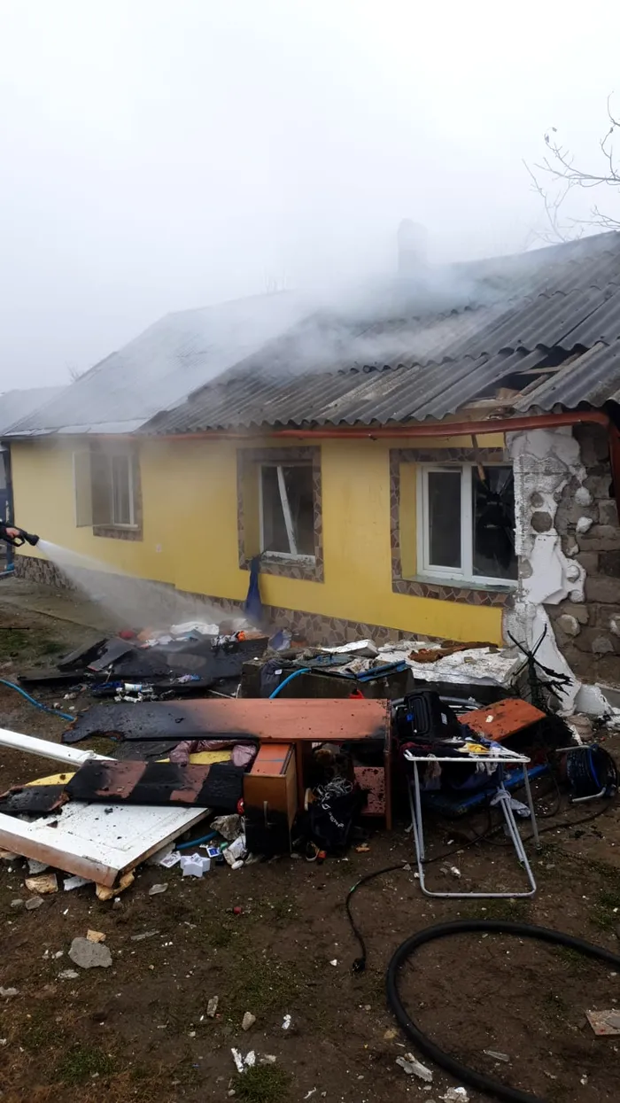 Argeș: Un bărbat a suferit arsuri grave, după explozia unei butelii