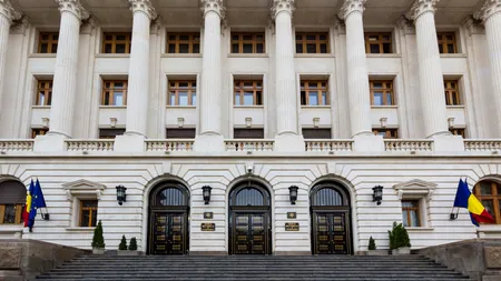 Conducerea BNR consideră probabilă „o creștere ceva mai solidă a economiei” în trimestrele II și III, decât anticipase în mai. Principalele evoluții