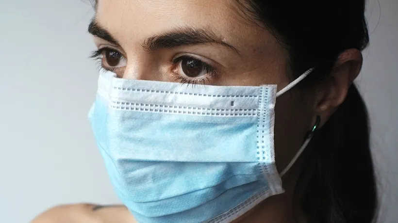 Cum ajută masca de protecție în tratarea COVID-19. Medicii dezvăluie rezultate incredibile