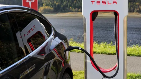 Suma incredibilă plătită la factura de curent electric de proprietarul unei Tesla. „Prima dată în ultimele 12 luni”