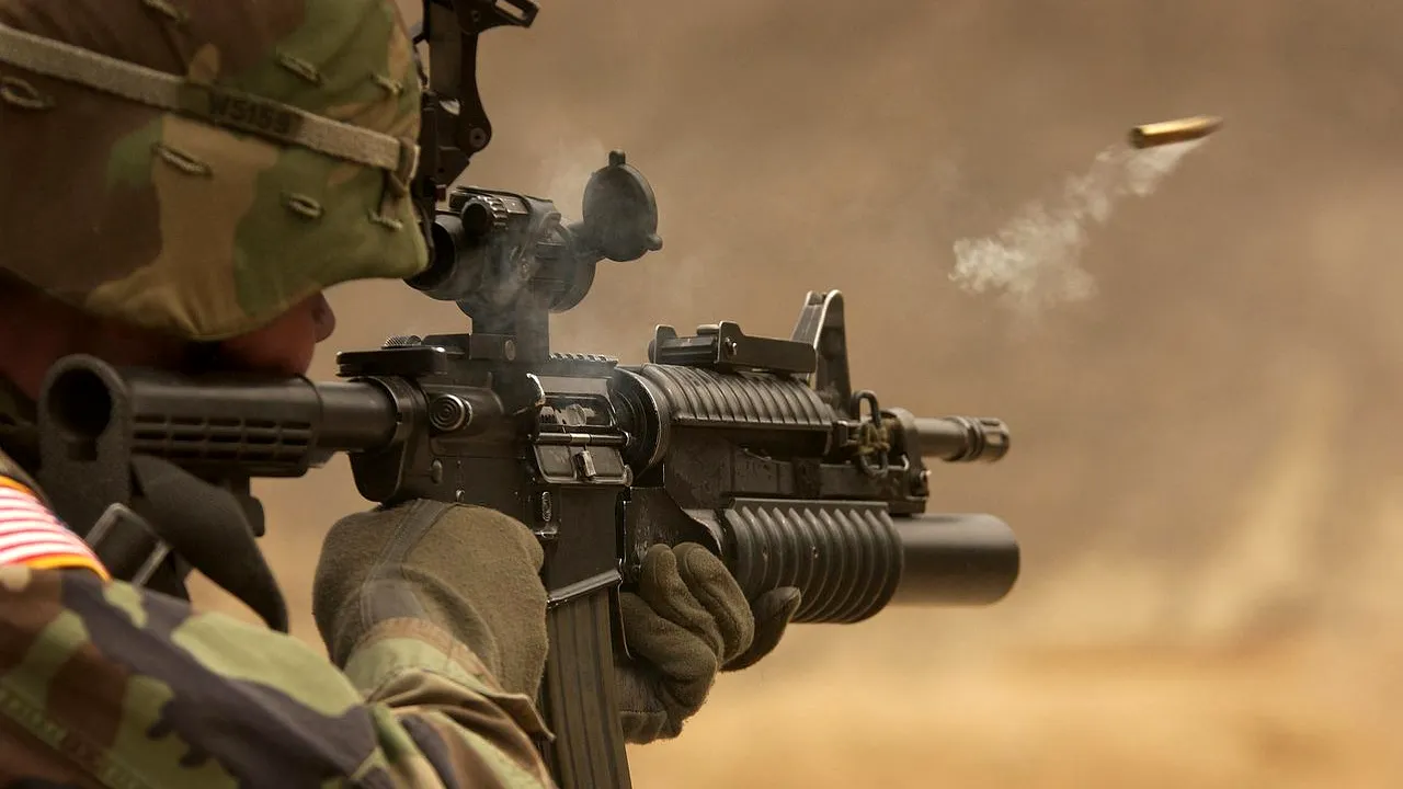 Ajutorul militar de ultimă generație trimis de SUA Ucrainei a început să ajungă la graniță