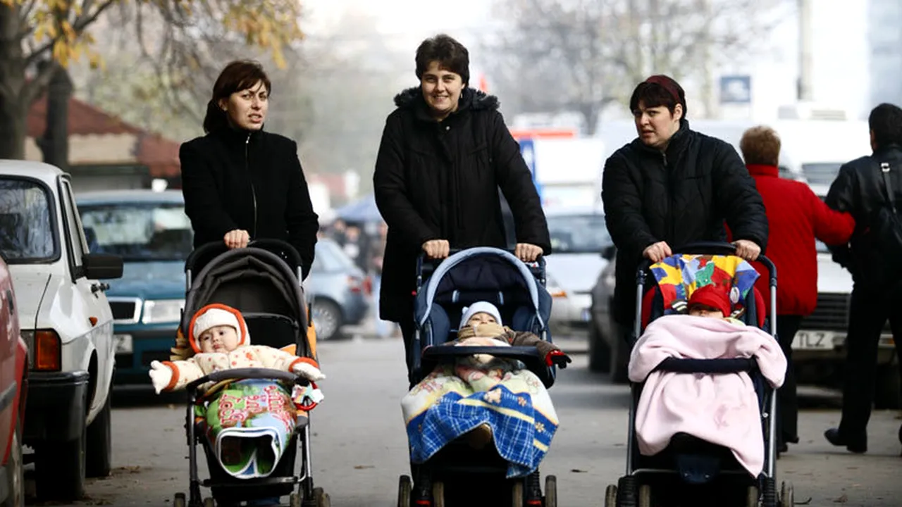 Parlamentul a votat modificarea OUG privind indemnizația pentru CREȘTEREA copilului