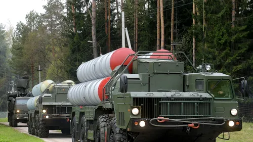 Putin anunță că Rusia o să vândă Turciei sistemele de rachetă S-400: Sunt cele mai noi și mai eficiente