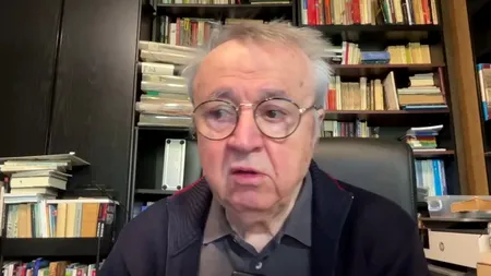 Ion Cristoiu: Speriat c-a supărat-o pe Boieroaica de la Bruxelles cu Discursul din 9 mai, vizitiul Nicușor Dan îi pupă urmele de la picioare