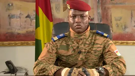 Încă un stat în care democrația a fost anulată. Junta militară din Burkina Faso interzice partidele politice: „Pluralismul divizează cetățenii”