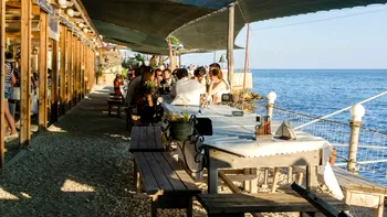 Turist român, uimit de NOTA de plată la un restaurant din Bulgaria: „În Mamaia, de banii ăia luam doar scobitori”