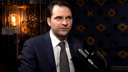 Sebastian Burduja: Politica are un impact foarte mare asupra destinului unei țări / „M-a marcat să-l văd pe tatăl meu plângând”