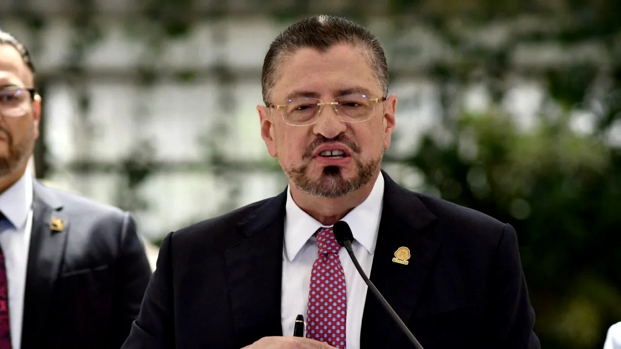 Costa Rica rupe relațiile cu Cuba și își închide Ambasada din Havana. Președintele Rodrigo Chaves cere „eliberarea emisferei de comuniști”