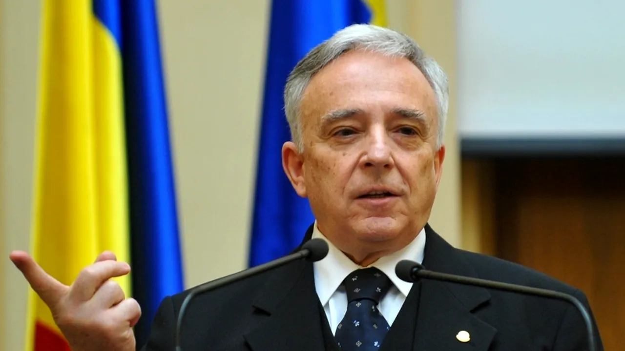 Apelul lui Isărescu la adresa întregii clase politice: O clarificare, o detensionare a situației politice interne ar ajuta foarte mult economia